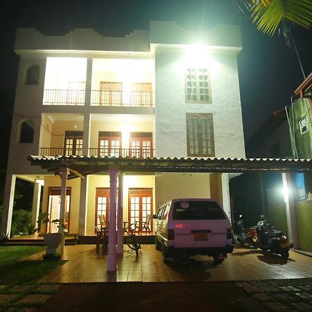 Bentota Homes ภายนอก รูปภาพ