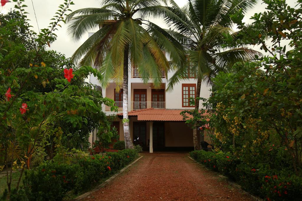 Bentota Homes ภายนอก รูปภาพ