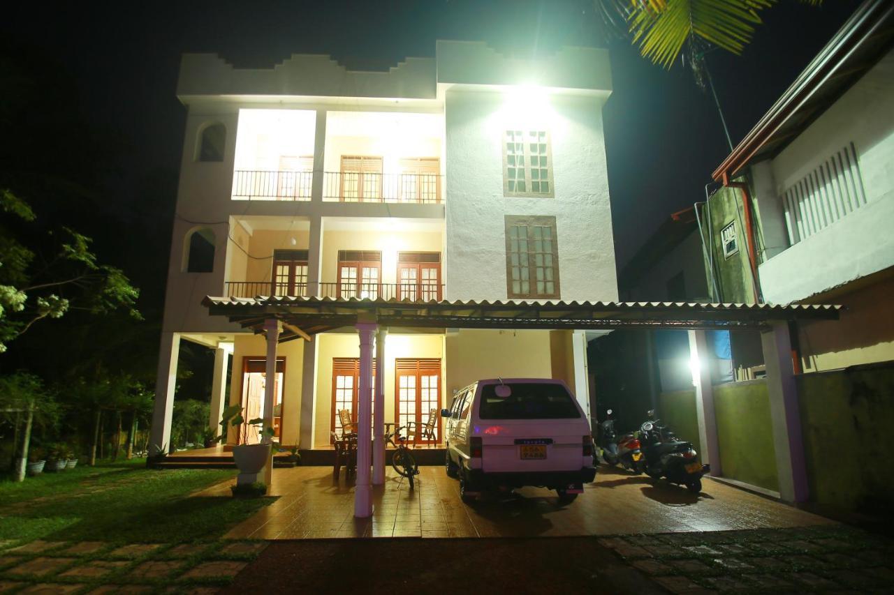 Bentota Homes ภายนอก รูปภาพ