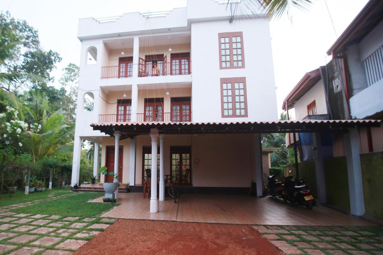 Bentota Homes ภายนอก รูปภาพ