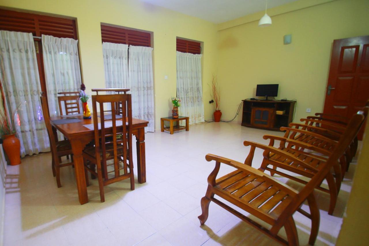 Bentota Homes ภายนอก รูปภาพ