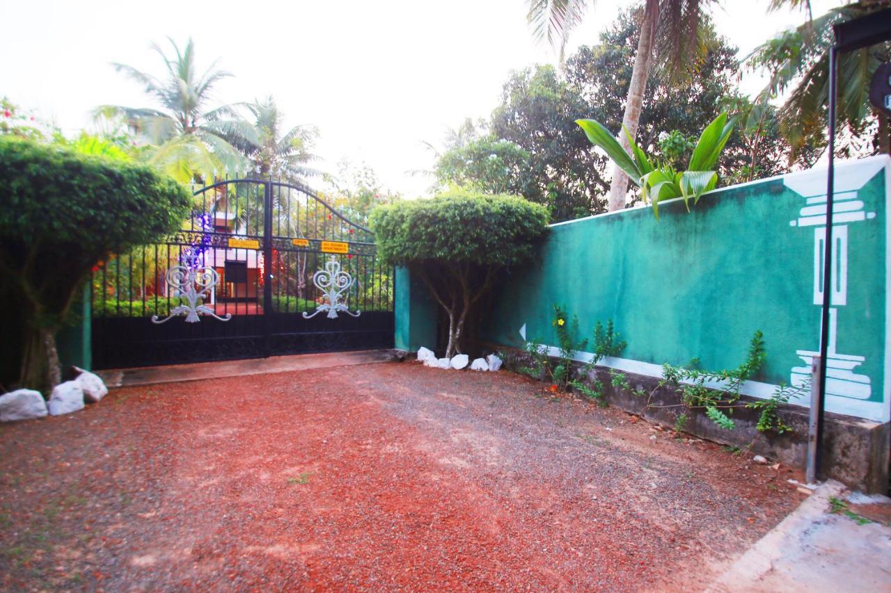 Bentota Homes ภายนอก รูปภาพ